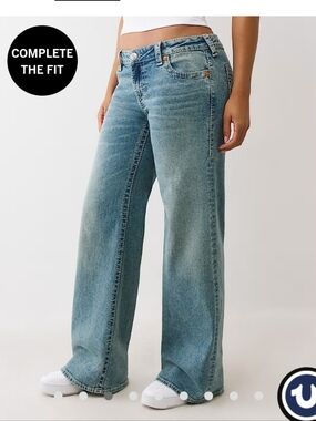 NWT. True Religion BOBBI  LR BAGGY BIG T Jeans. Womens SIZE 26
